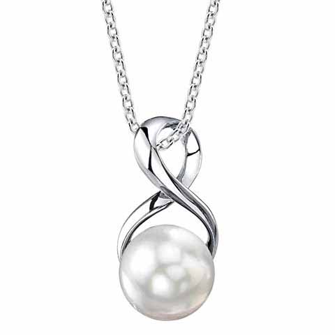 Valentine's Day gift idea for her - pearl necklace jewelry