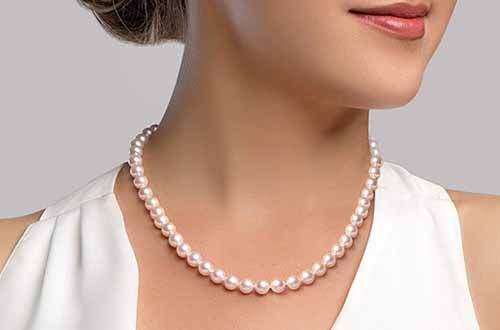pearl gift guide, mothers day gift ideas,valentine's day gift ideas-jewelry